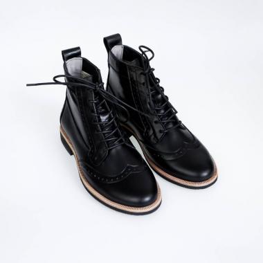 Женские ботинки броги Isadora Black