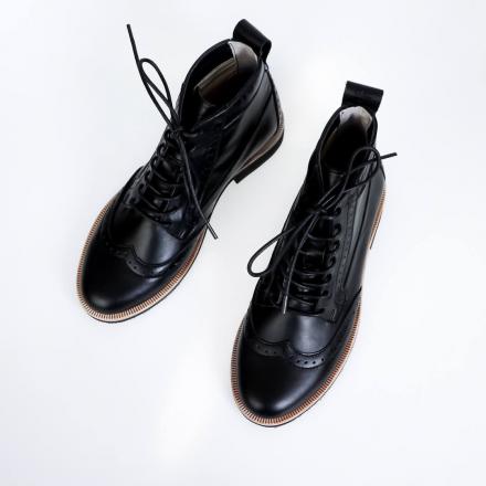 Женские ботинки броги Isadora Black