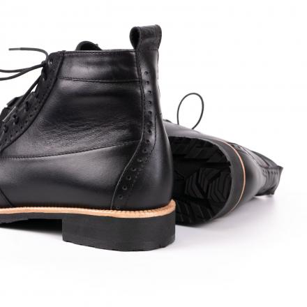 Зимние женские ботинки броги Isadora Black