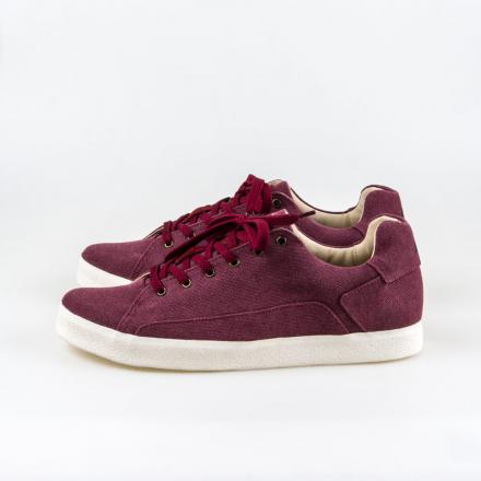 Orongo Burgundy Canvas Sneakers