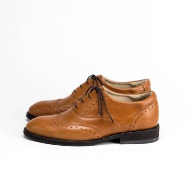 Classic mens shoes Brogue №1 Cognac