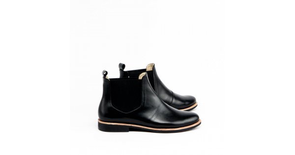 Black and hotsell gold chelsea boots