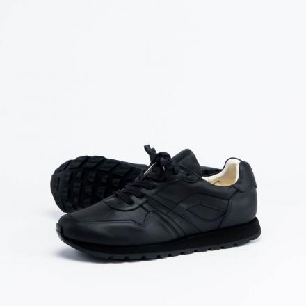 Черные кожаные кроссовки Sabotage Matt Black Trekking