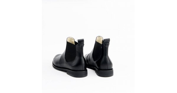 Impulse harbor best sale black chelsea boot