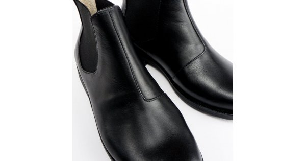 Impulse harbor outlet black chelsea boot