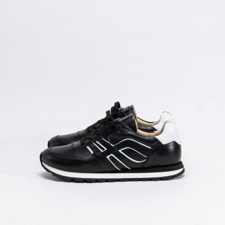 Черные кожаные кроссовки Sabotage Outline Black Trekking