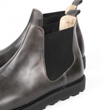 Классические ботинки челси на усиленной прошитой подошве Chelsea Hike Graphite