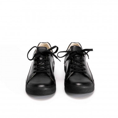 Кожаные кеды Orongo All Black из чёрной кожи на облегченной подошве