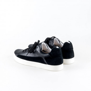 Кожаные кеды Orongo Back to Black из чёрной кожи и замши на белой подошве