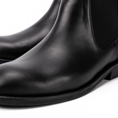 Ботинки Челси All Black — классика из чёрной гладкой кожи