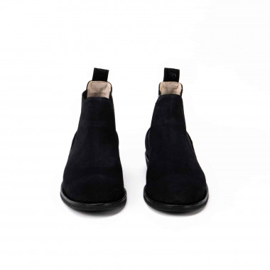 Ботинки Челси Black Suede Classic — элегантная классика из чёрной замши