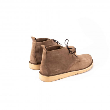 Дезертные ботинки HiDrunk Beige из бежевой замши на кремовой подошве
