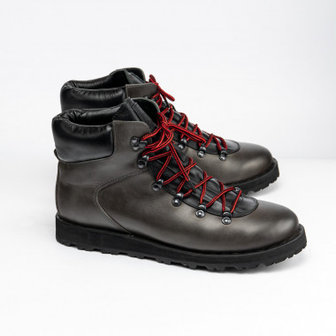 Ботинки Hiker Asphalt — кожа пул-ап серого цвета с красной шнуровкой
