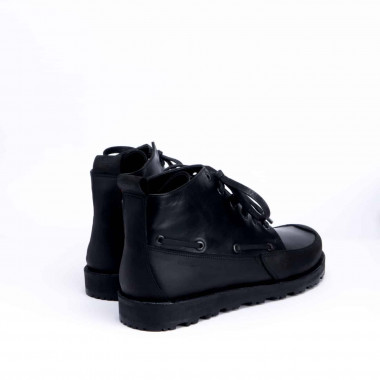 Ботинки Paladin Oil Black из чёрной кожи и жированного нубука на массивной подошве