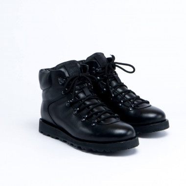 Зимние ботинки Hiker All Black — зимние мужские ботинки из натуральной кожи на натуральной шерсти